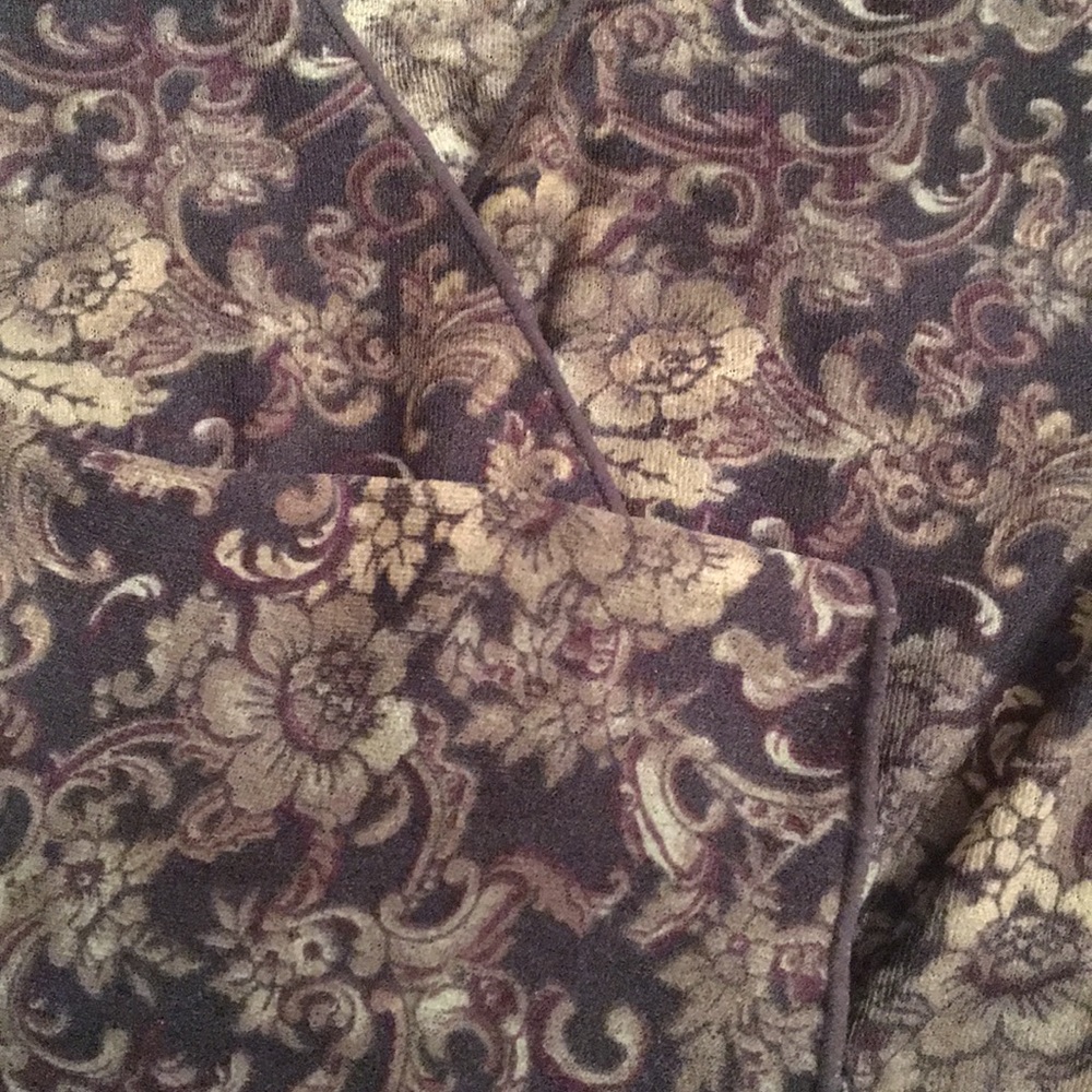 JJill gray/ purple print top - Picture 8 of 8